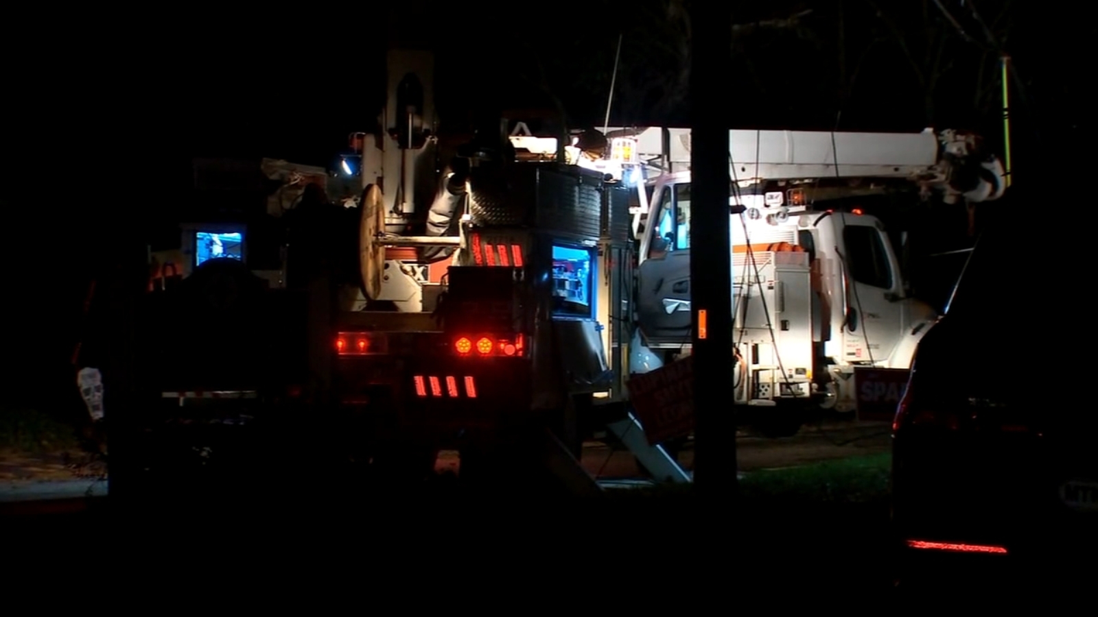 Storm topples trees, leaves thousands without power in New York area ...