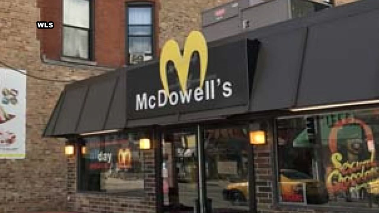 Restaurant dresses up as 'Coming to America' eatery