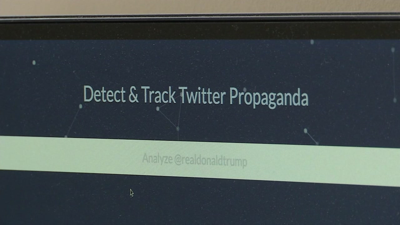  Army of Twitter robots could unveil answers into Russian hacking