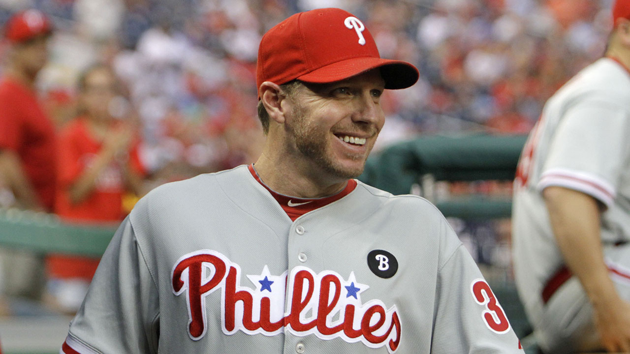 Roy Halladay, two-time Cy Young Award-winning pitcher, has died in a plane crash in the Gulf of Mexico on Tuesday, Nov. 7.
