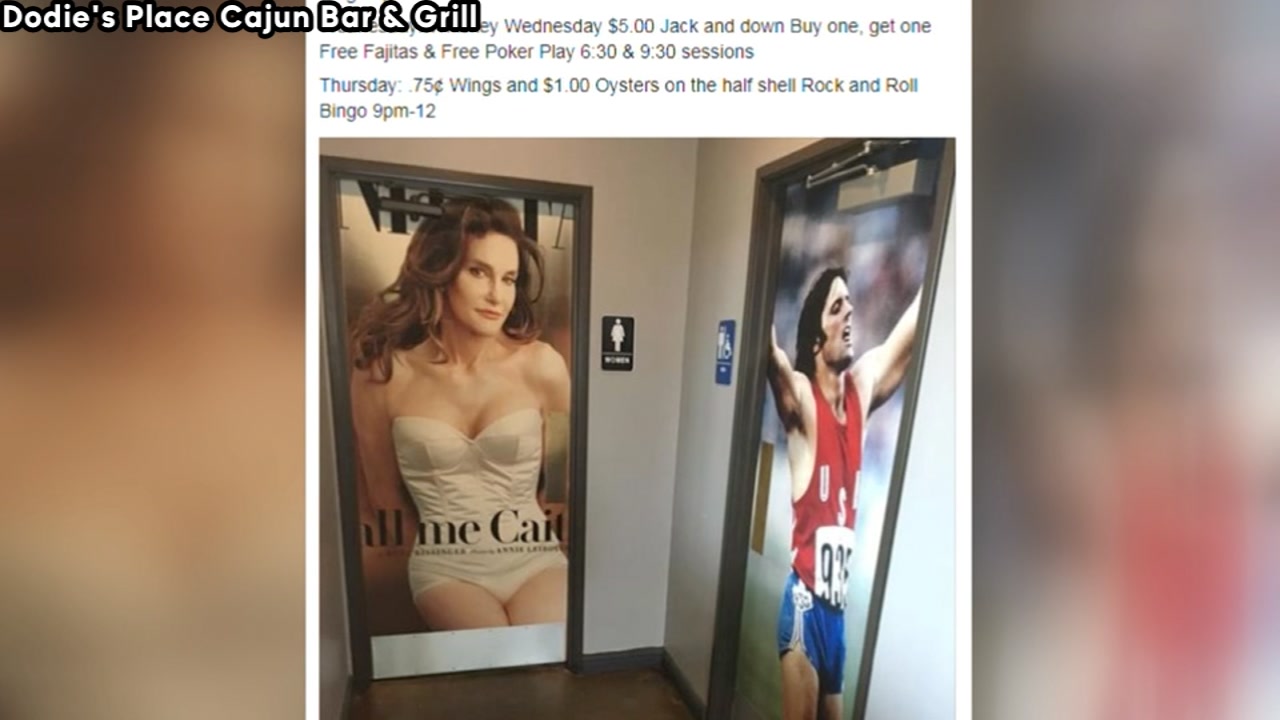 Bruce and Caitlyn Jenner photos on restaurant bathrooms causes controversy