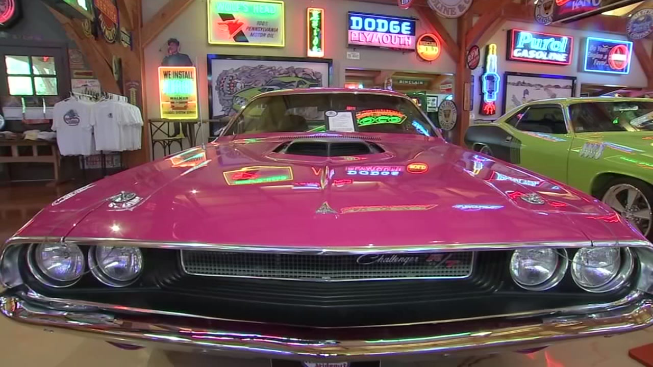 Texas-sized man cave pays homage to Americana