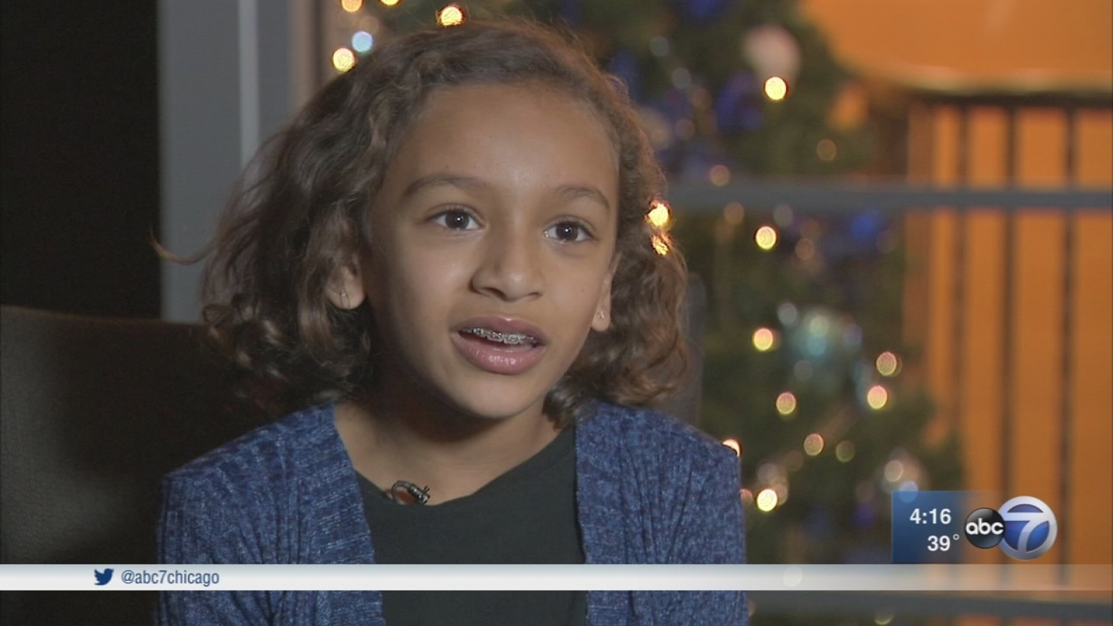 Cancer survivor makes history as 1st female Tiny Tim in Goodman Theatre