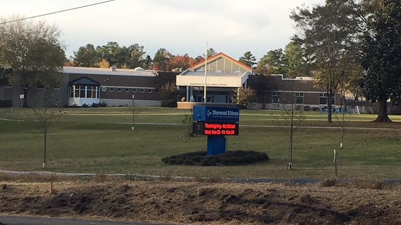 Parents divided over Durham school's response to security scare