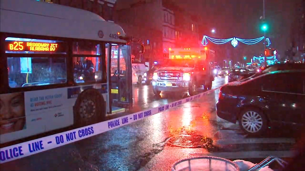 Investigation continues in multi-vehicle crash in Brooklyn
