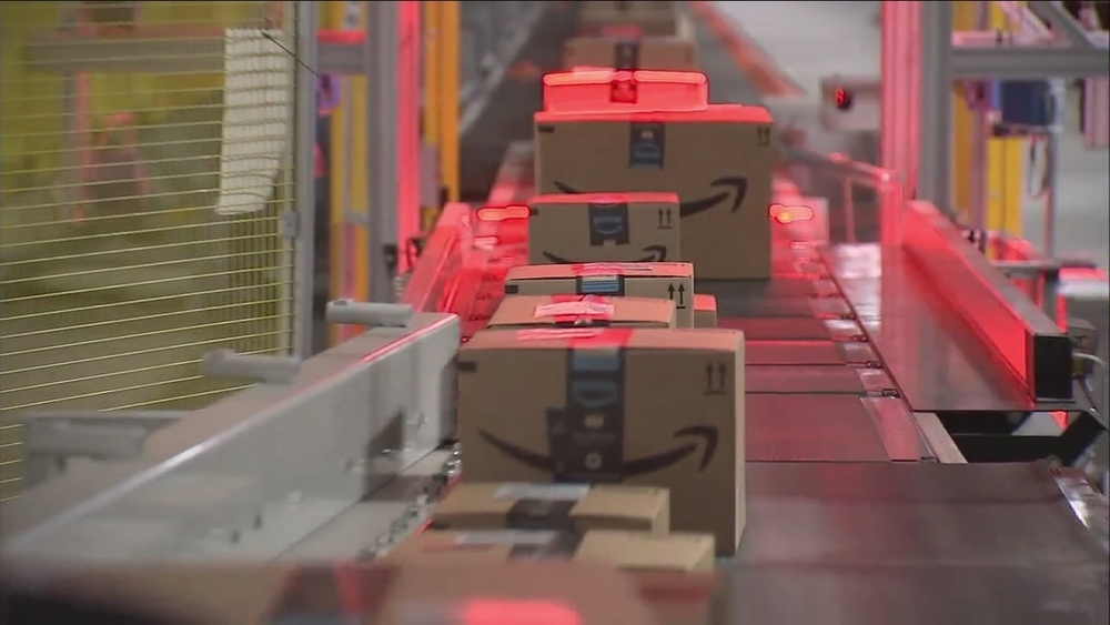 SoCal Amazon warehouse fulfilling millions of Cyber Monday orders