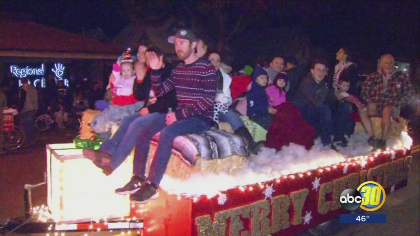 Thousands pack Visalia's Main Street for 72nd Candy Cane Lane Parade