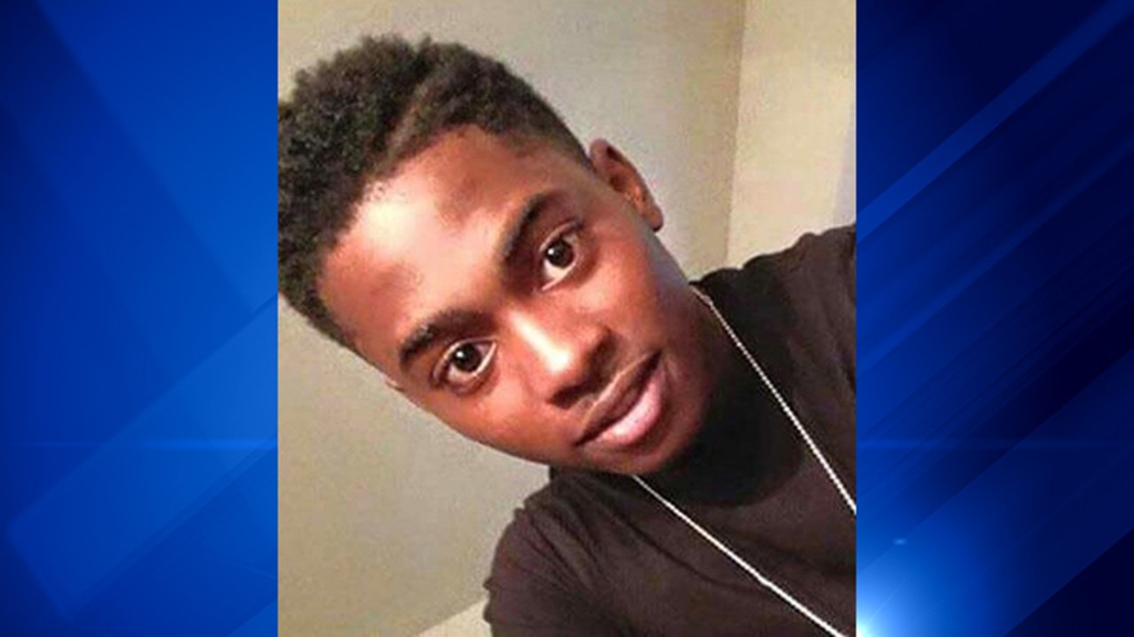 Man with gun fatally shot by Chicago police in Washington Park ...