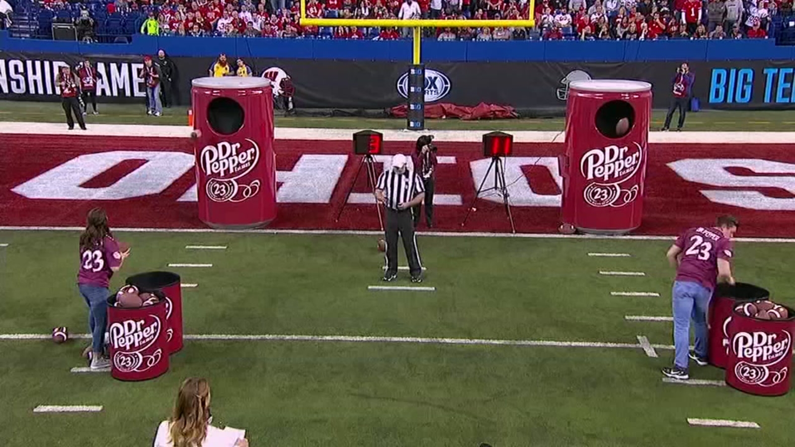 College student wins 100,000 at Big Ten Championship game ABC13 Houston