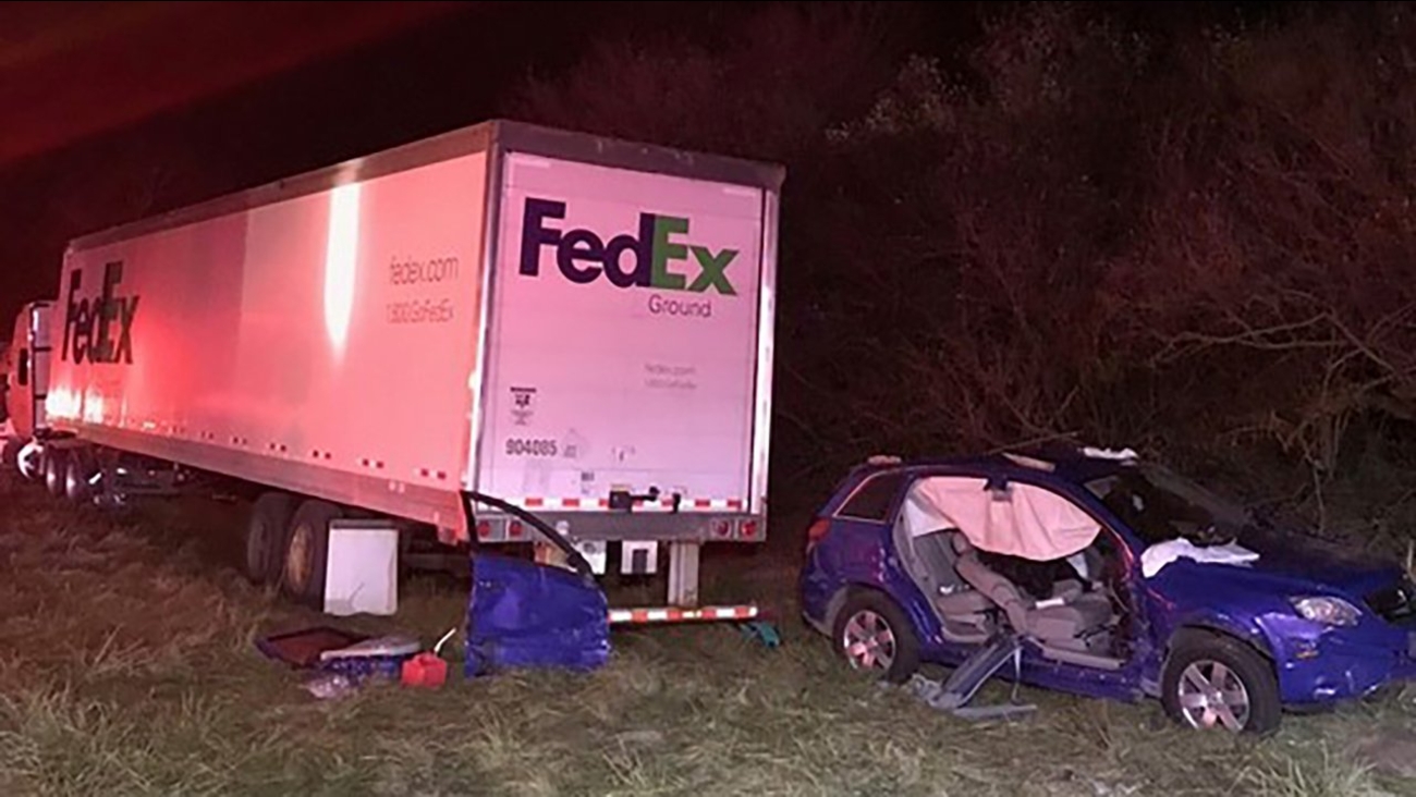 3 airlifted after crash on I65 in Jasper County ABC7 Chicago