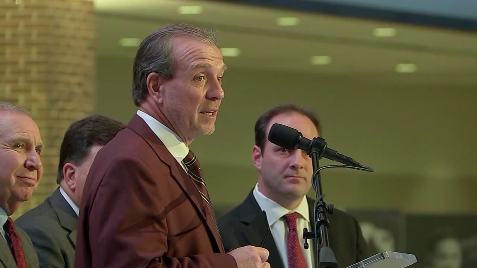 Jimbo Fisher could buy Houston's 4 most expensive homes with Texas A&M