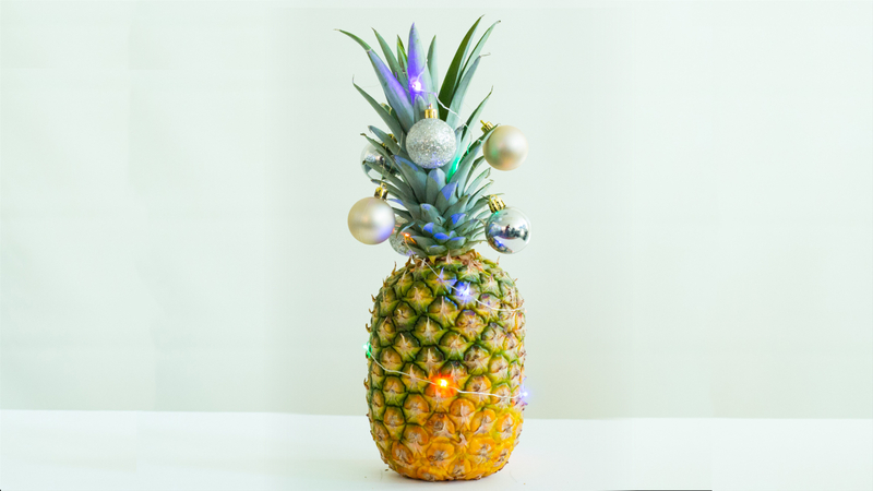 Christmas Pineapples Give The Yuletide A Tropical Twist Abc7 Los Angeles Christmas Pineapples Give The Yuletide A Tropical Twist Abc7 Los Angeles