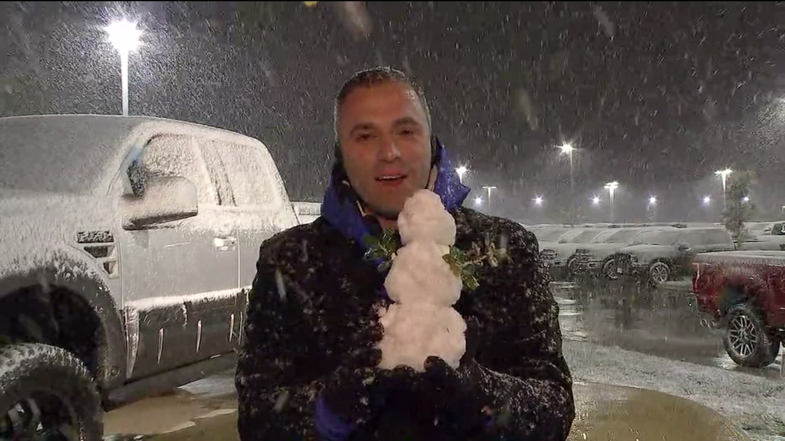 Winter Wonderland: Snow falling in Dickinson - ABC13 Houston