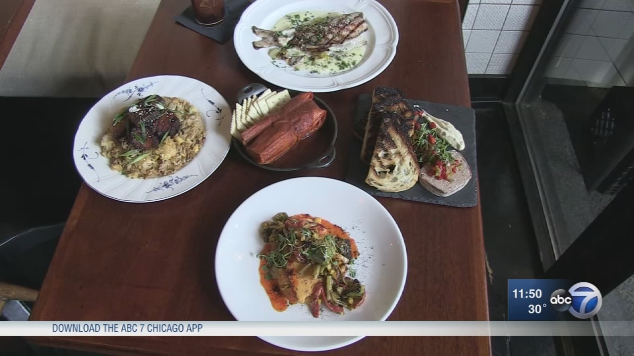 Southern food inspired by Mississippi Delta in Wicker Park