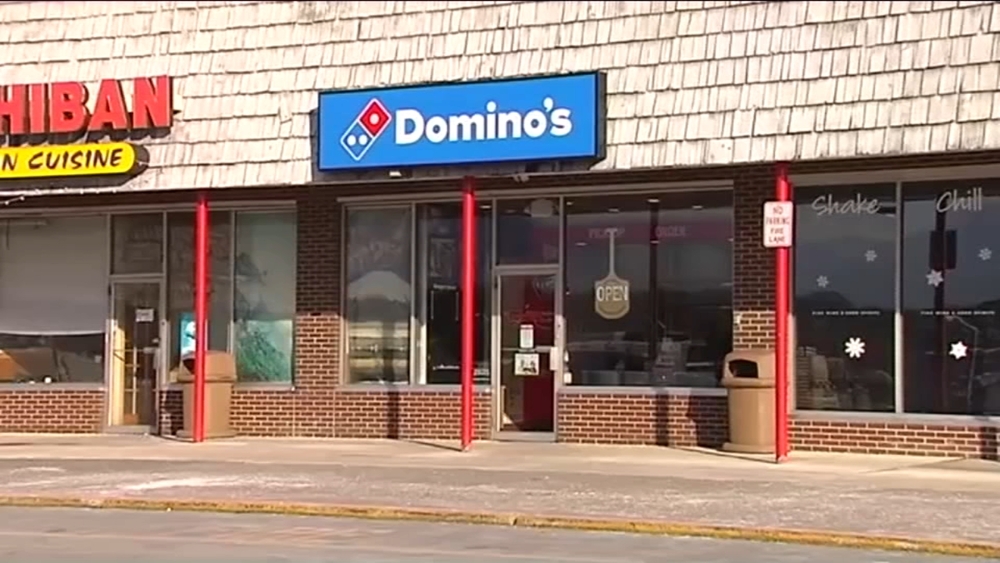 Pizza delivery driver shot in face