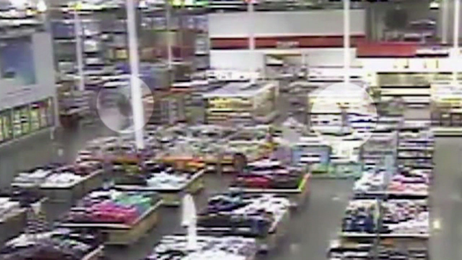 VIDEO Offduty officer stops gunman at Kansas City Costco ABC7 Los