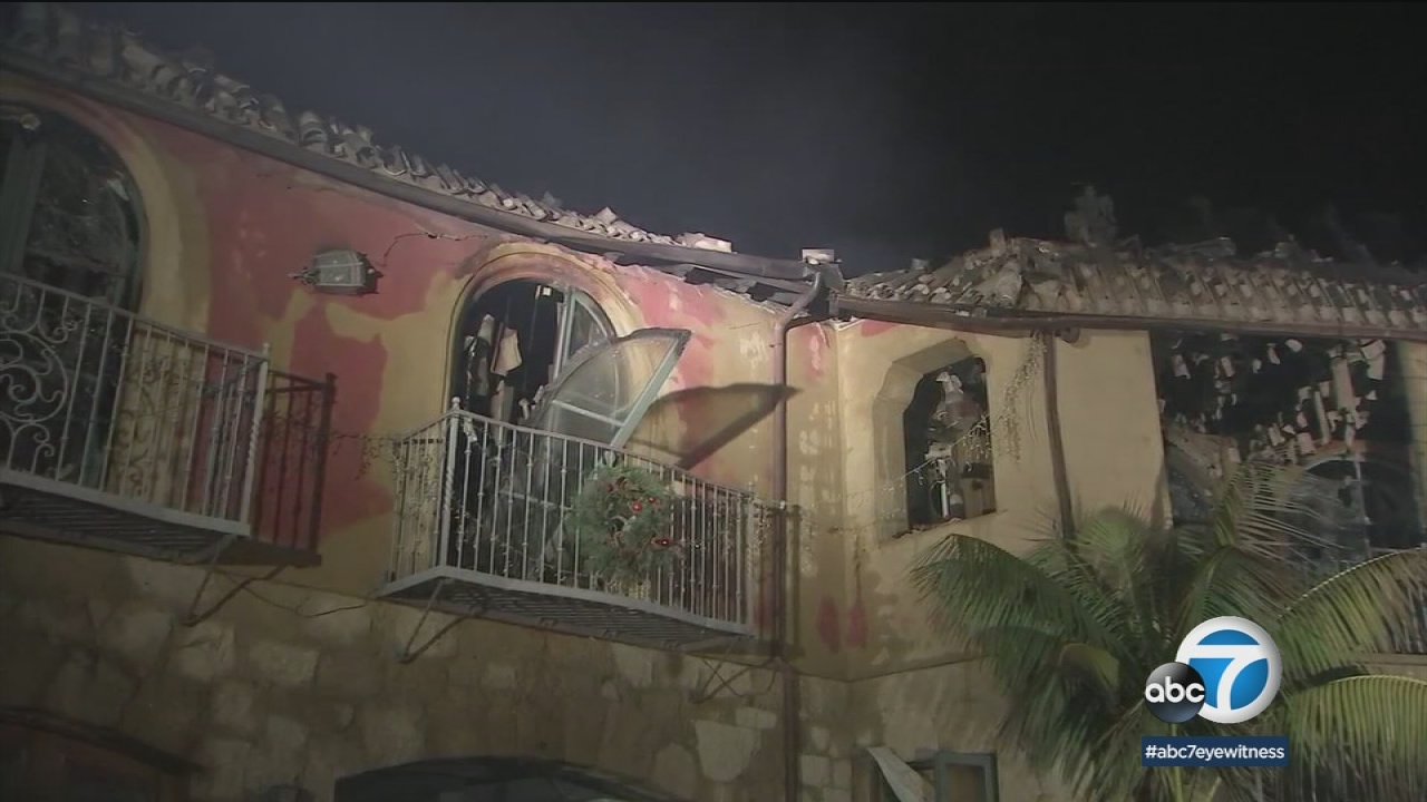 Thomas Fire 45 percent contained, destroys Montecito homes