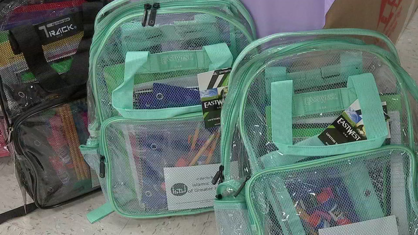 Thousands of backpacks with school supplies donated to HISD students ABC13 Houston