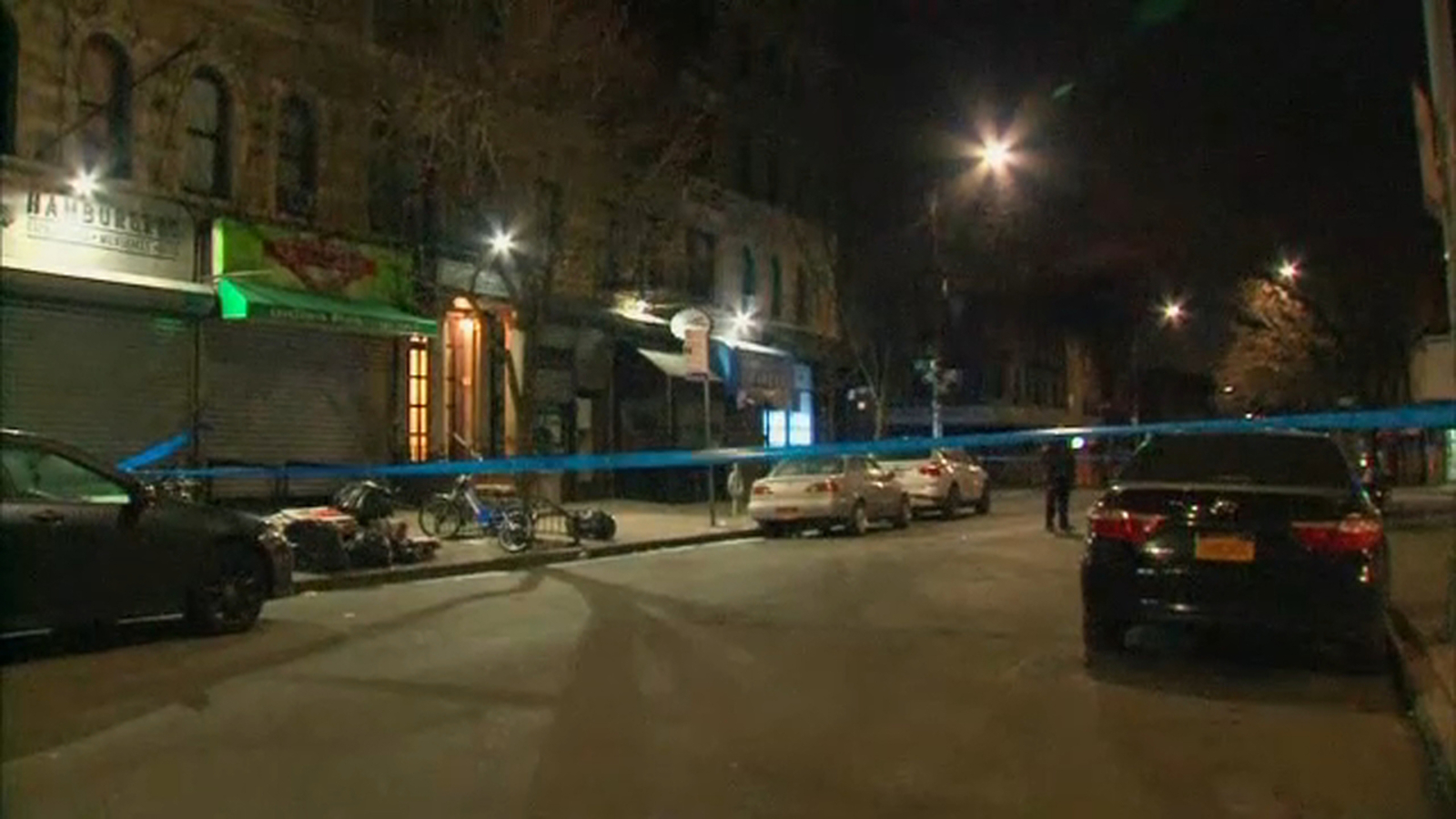 1 dead, 1 wounded in shooting on street in Williamsburg, Brooklyn
