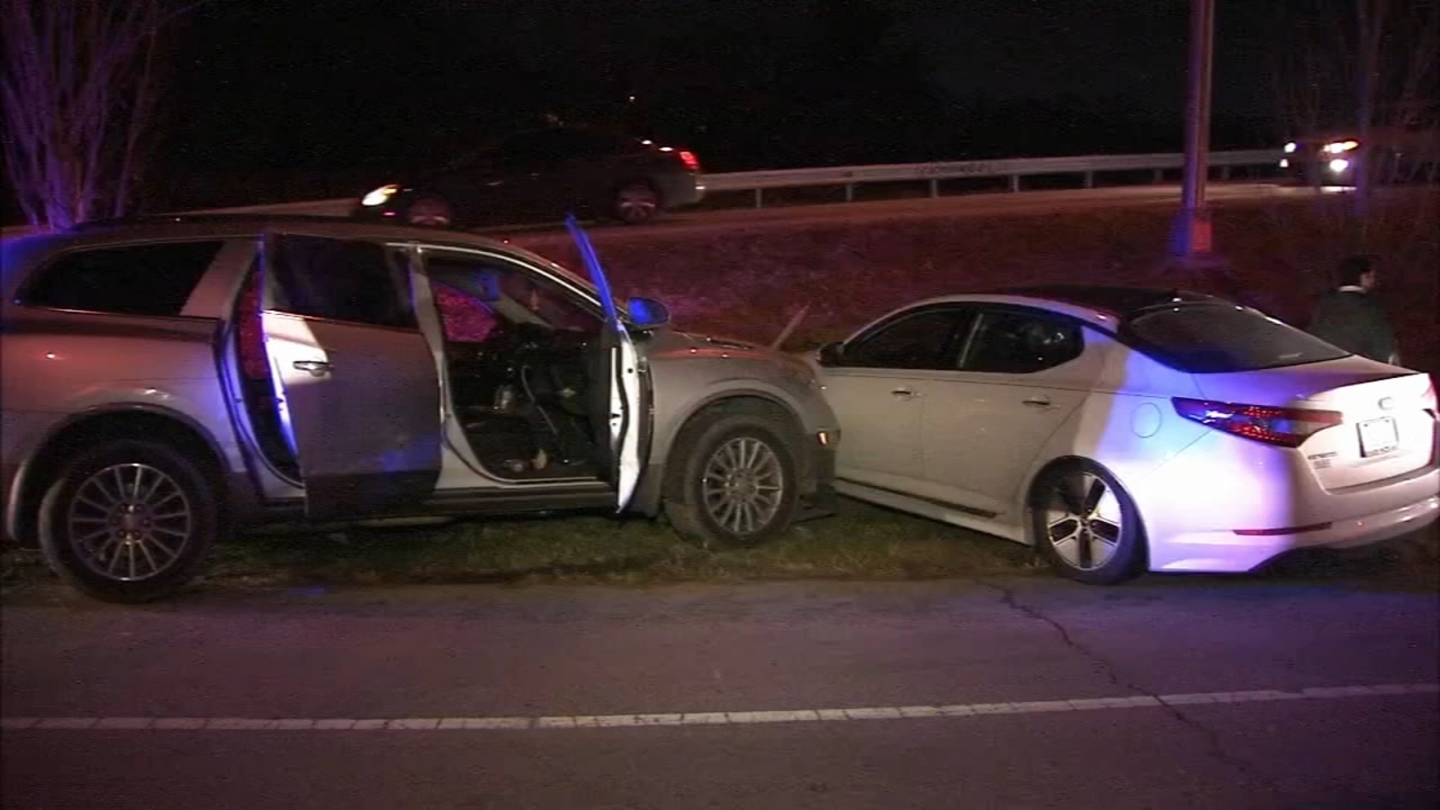 Teen driving stolen car crashes in East Falls, police say - 6abc ...