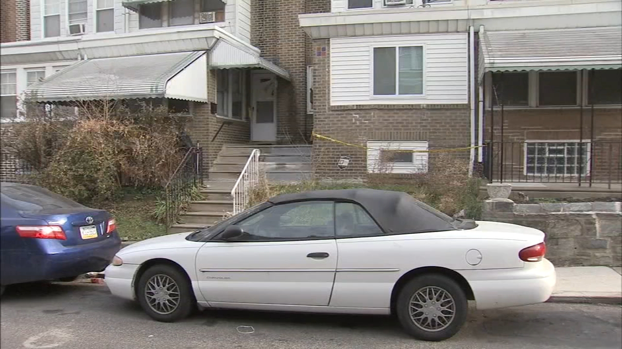 VIDEO: 1 dead, 3 hospitalized after dispute, gunfire in SW Phila.