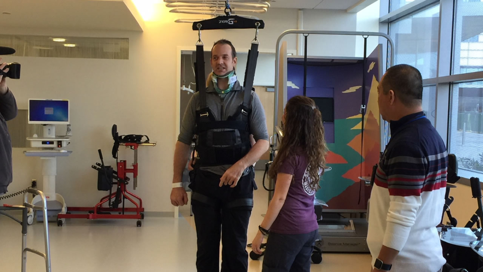 Pioneering spine injury protocol leads to holiday miracle for surfer injured at San Francisco's