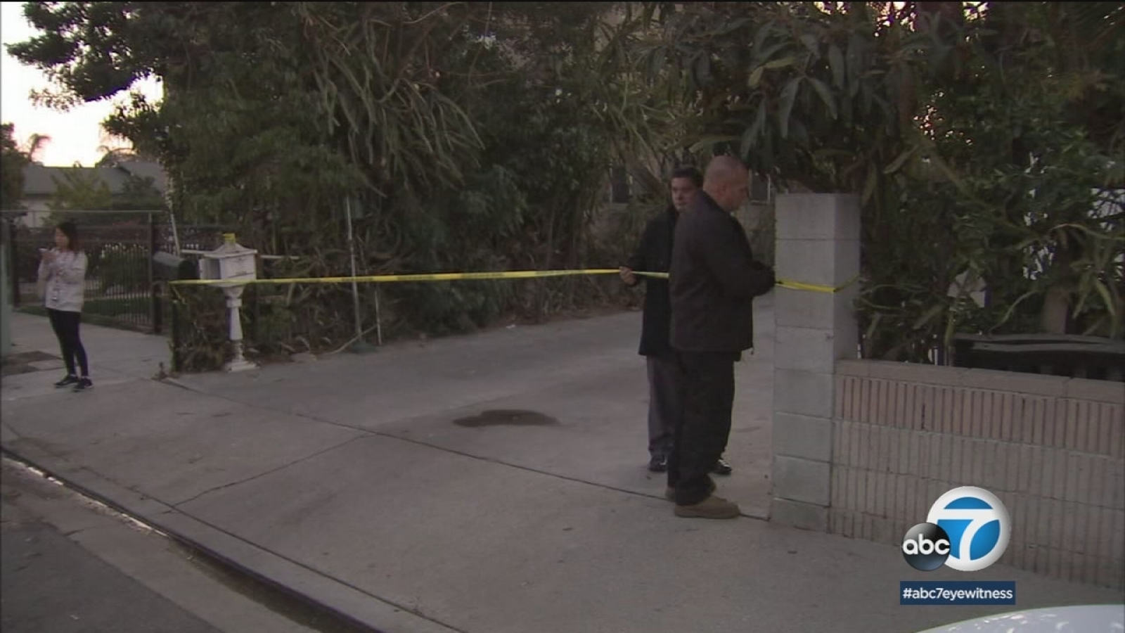 Man, woman found stabbed to death in Baldwin Park - ABC7 Los Angeles