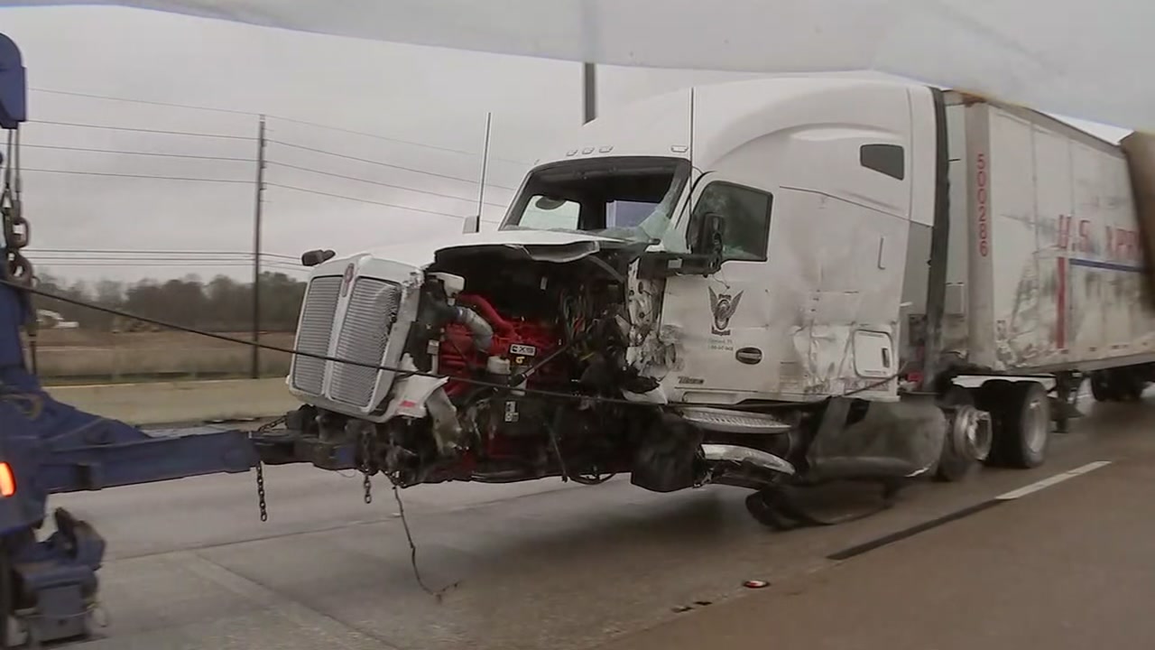 Crash cleared on Eastex Fwy