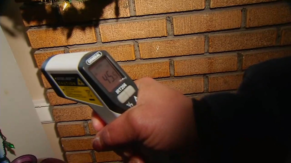 Newark residents left without heat during frigid temperatures