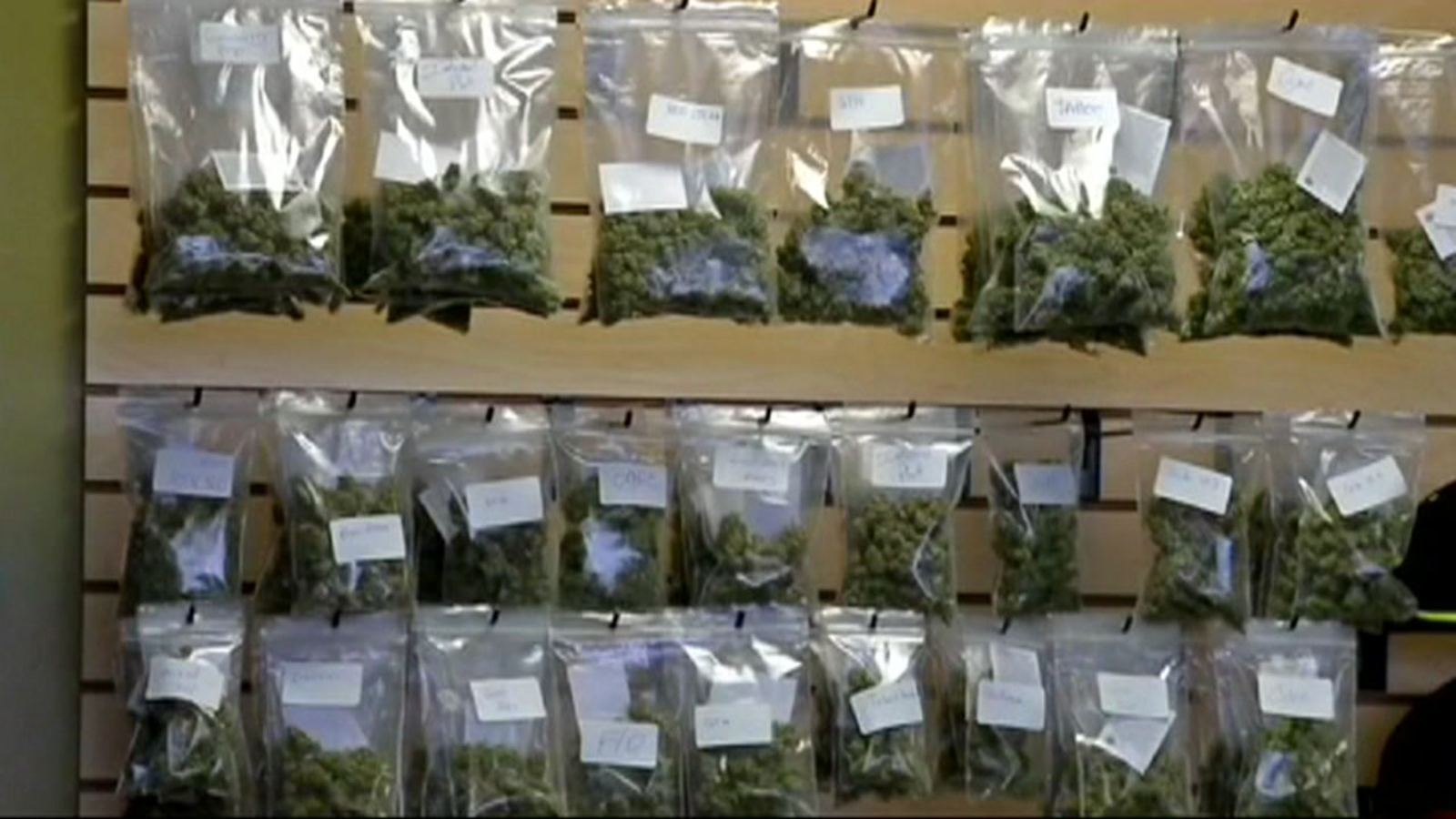 Recreational marijuana brings long lines to Santa Cruz dispensaries