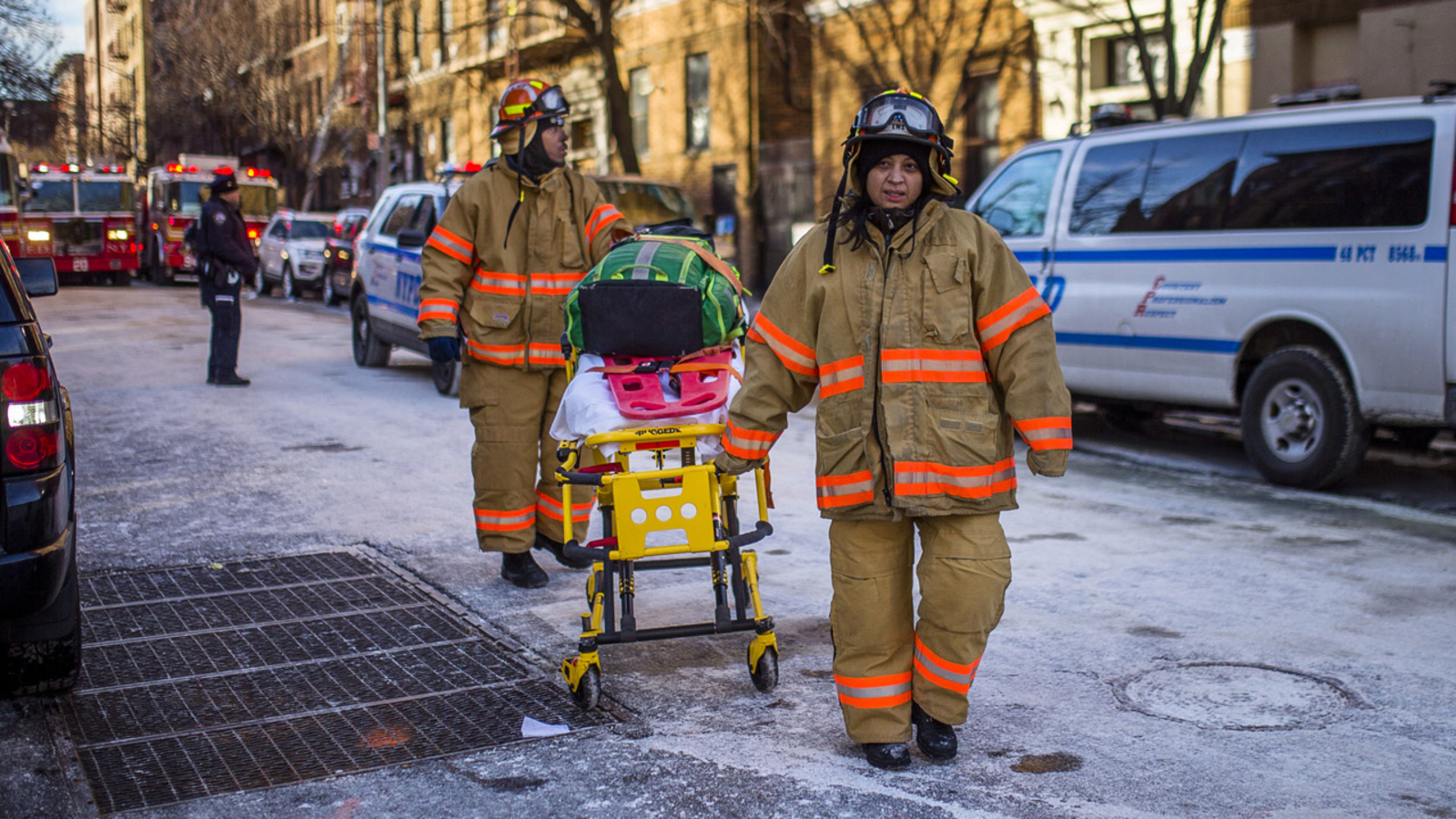 PHOTOS Devastating Bronx fire kills at least 12 ABC7 New York