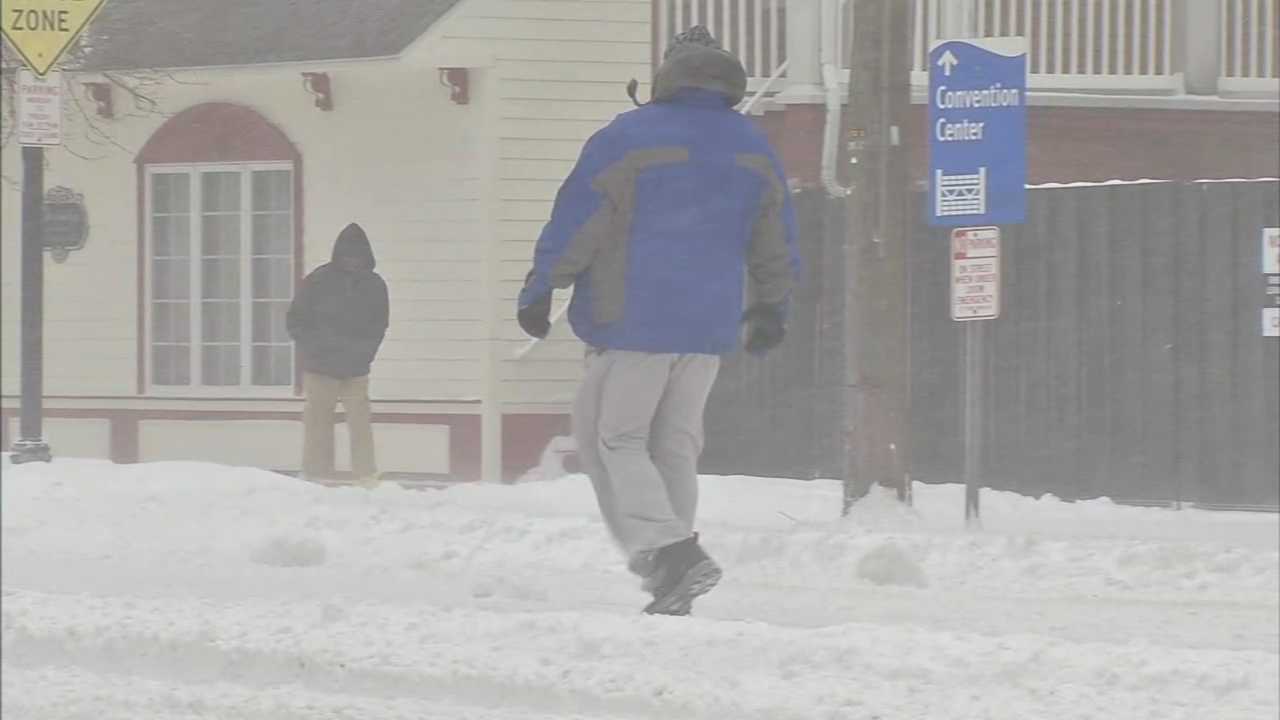 Atlantic City suffers large snow drifts