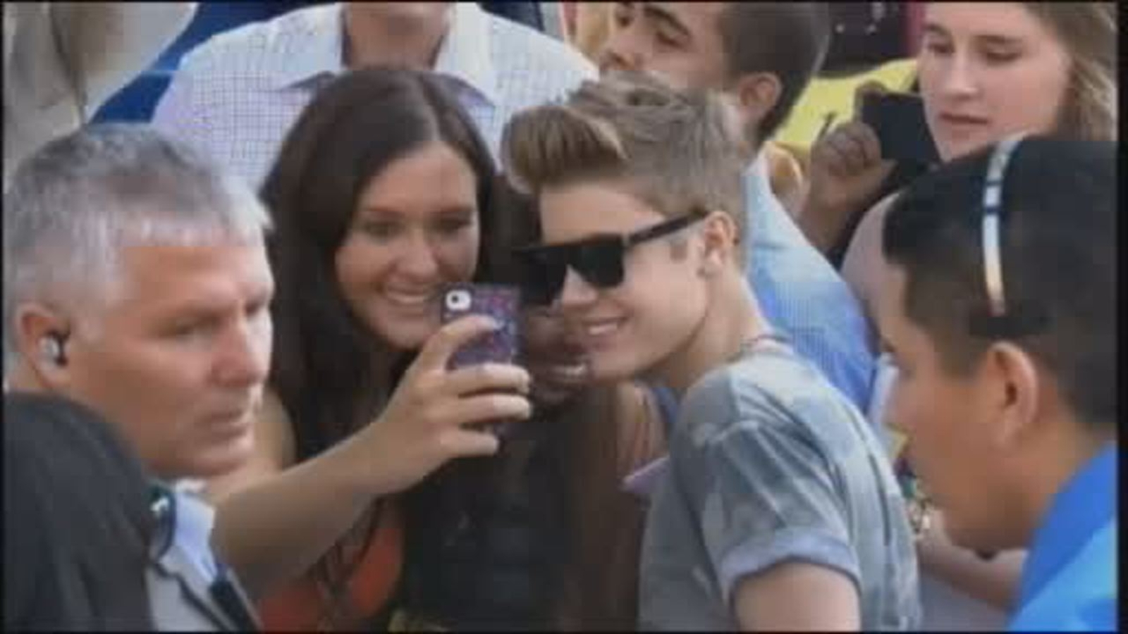 Justin Bieber museum exhibit to open in his hometown - ABC7 San Francisco