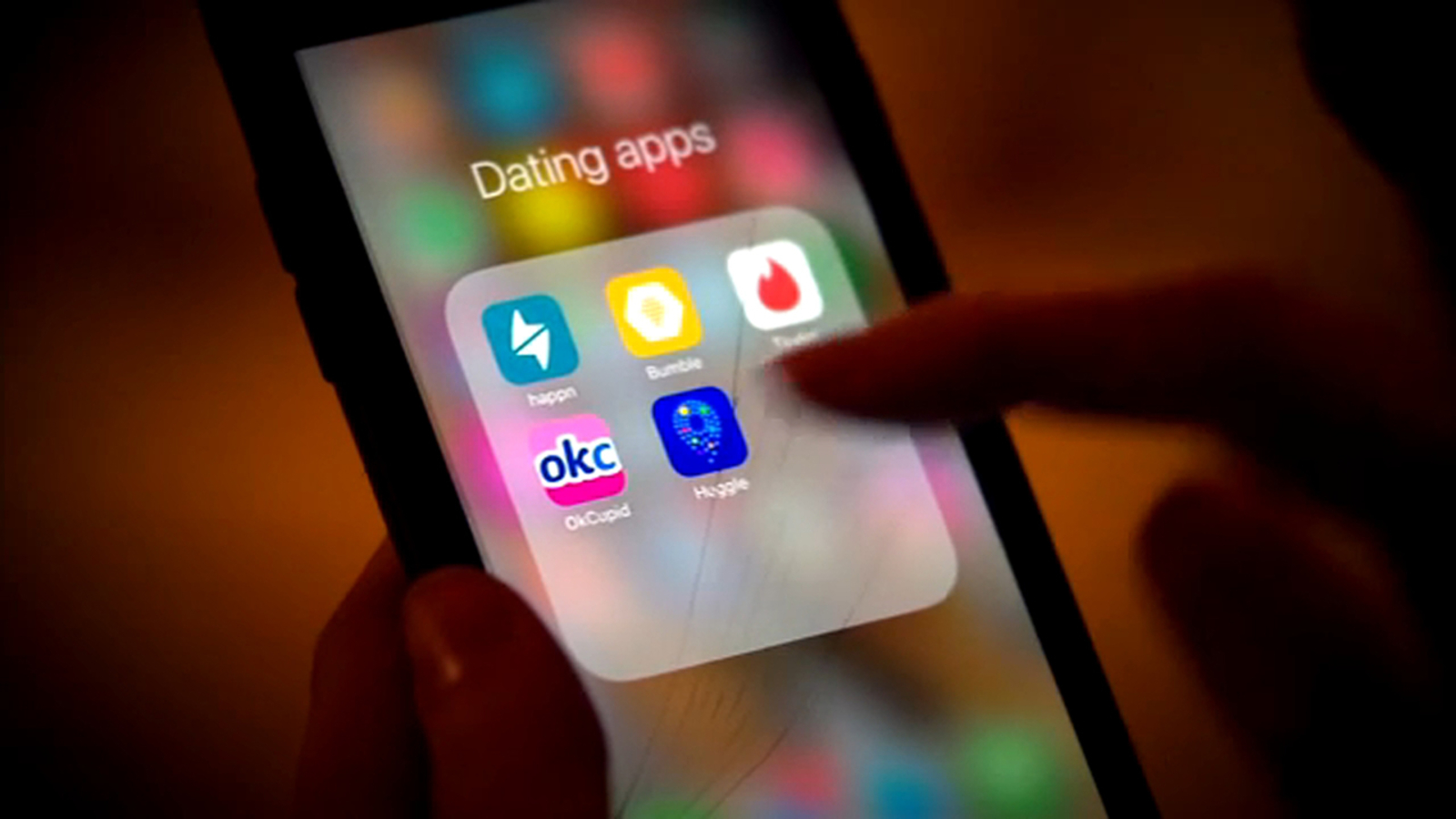 Online dating apps expect spike in users for 'Dating Sunday' - ABC7 New