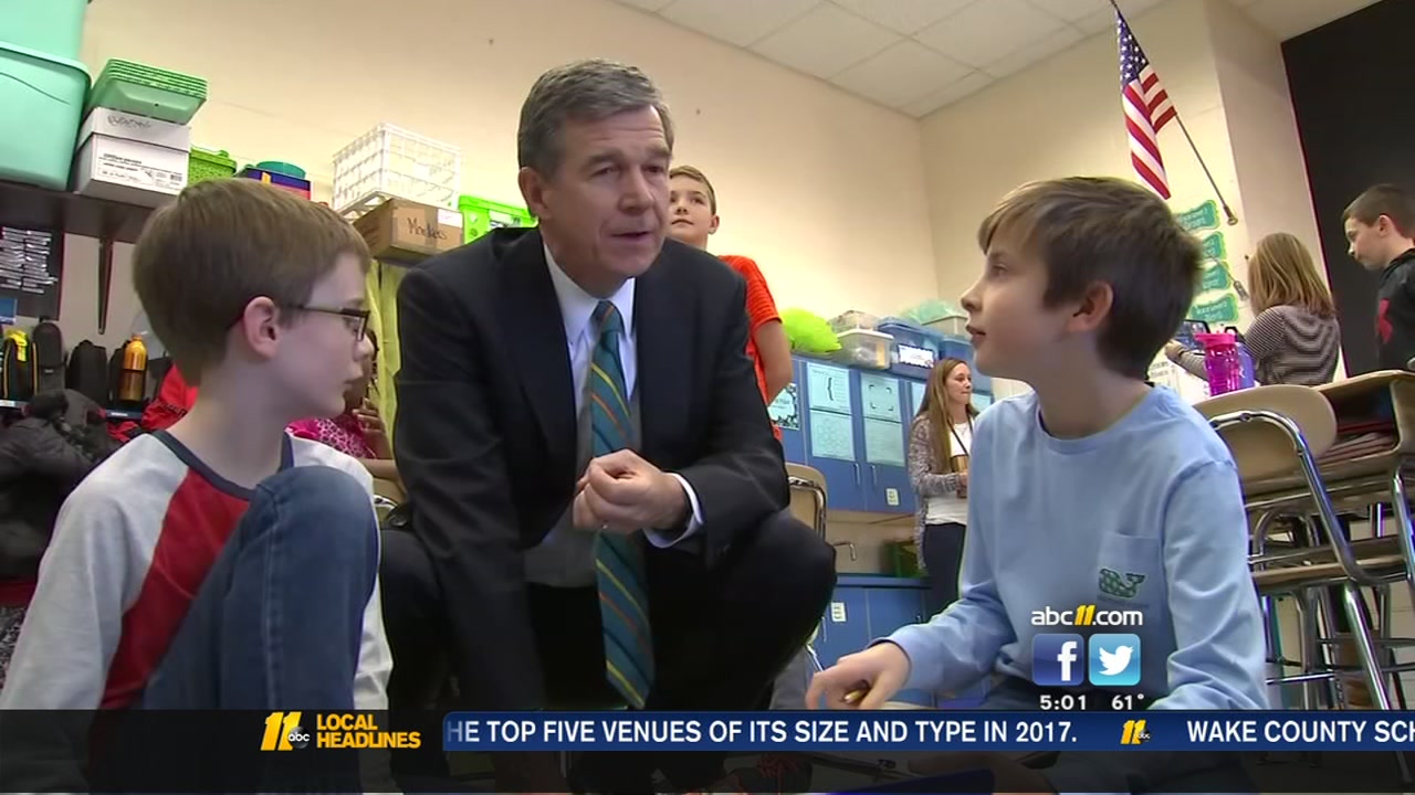 Governor tours elementary school