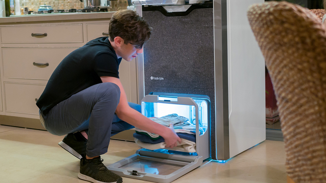 dress shirt folding machine The $800 laundry-folding robot for those who don't have a housekeeper