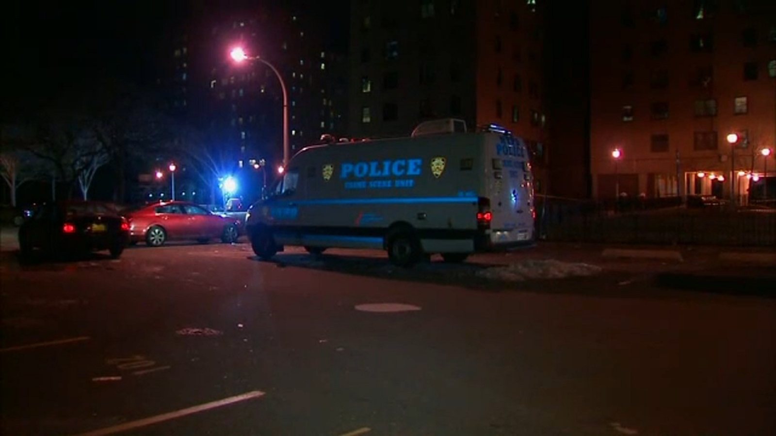 Teen found fatally shot inside Queens stairwell - ABC7 New York