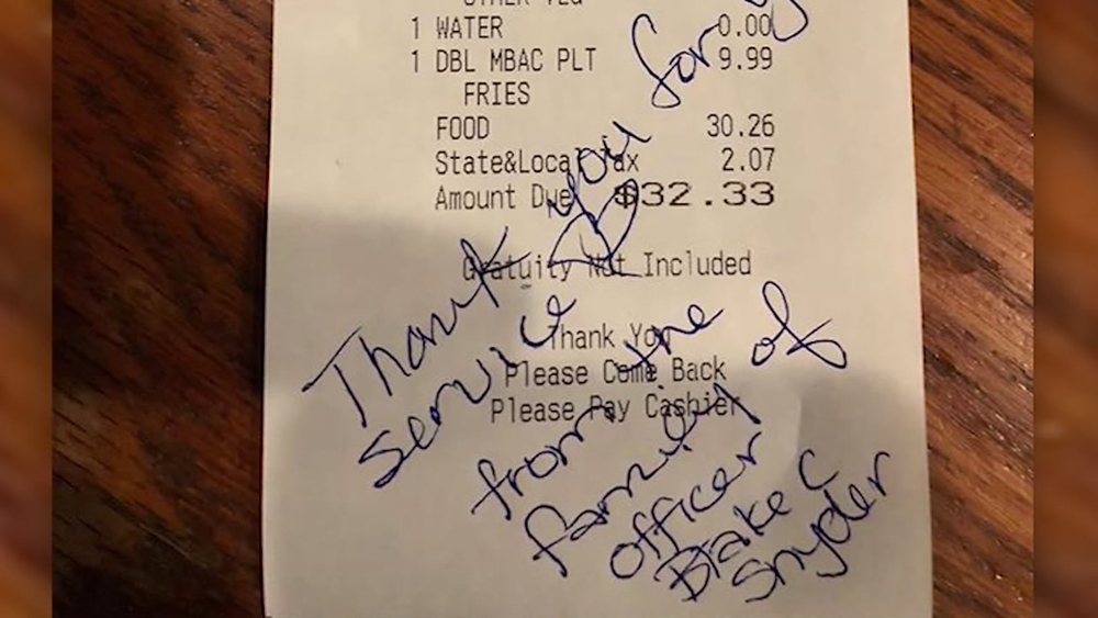Family of murdered police officer buys meals for cops