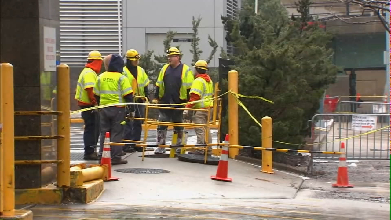 Manhole explosions lead to power outage in Jersey City