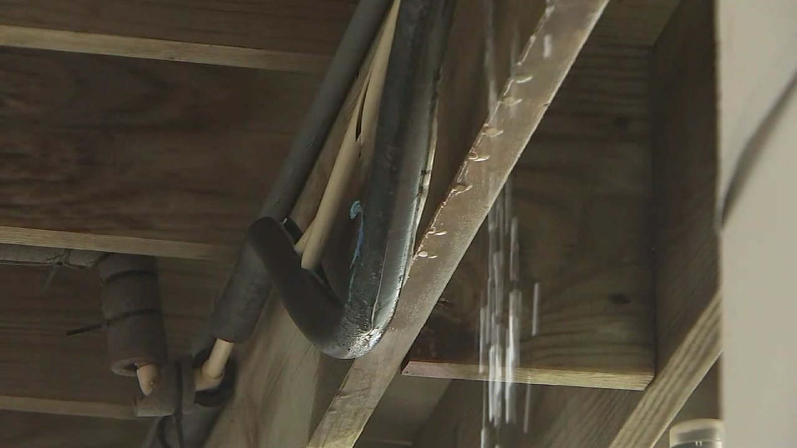 How to keep pipes from freezing in cold weather ABC30 Fresno