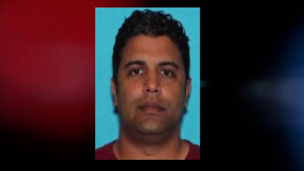 San Antonio murder suspect dies after shooting himself