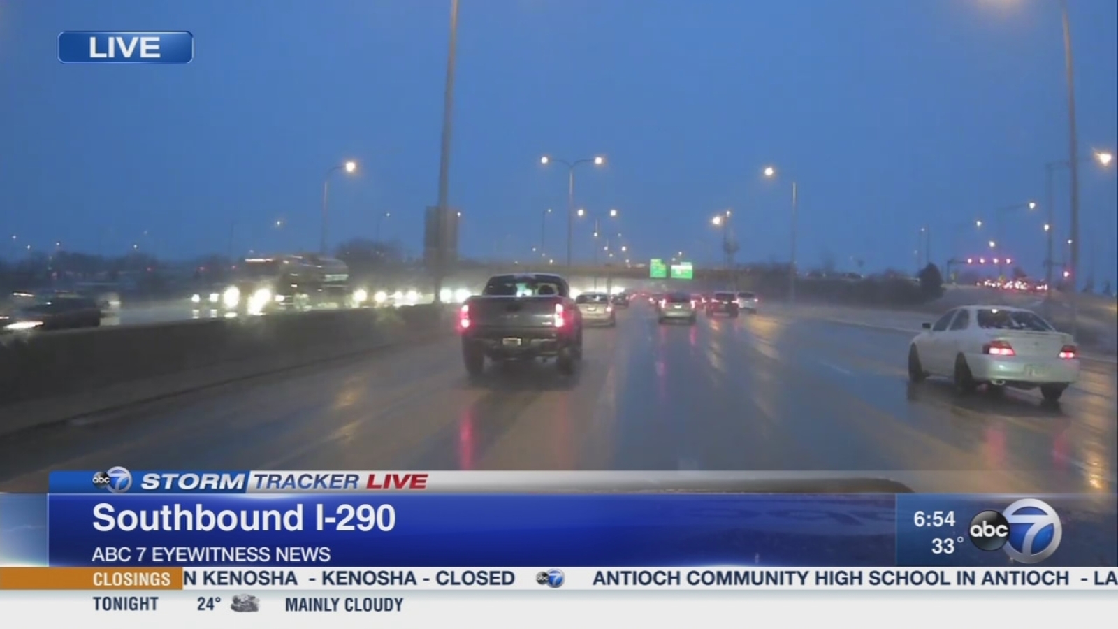Chicago Weather: Rain, snow create slick roads for morning commute ...