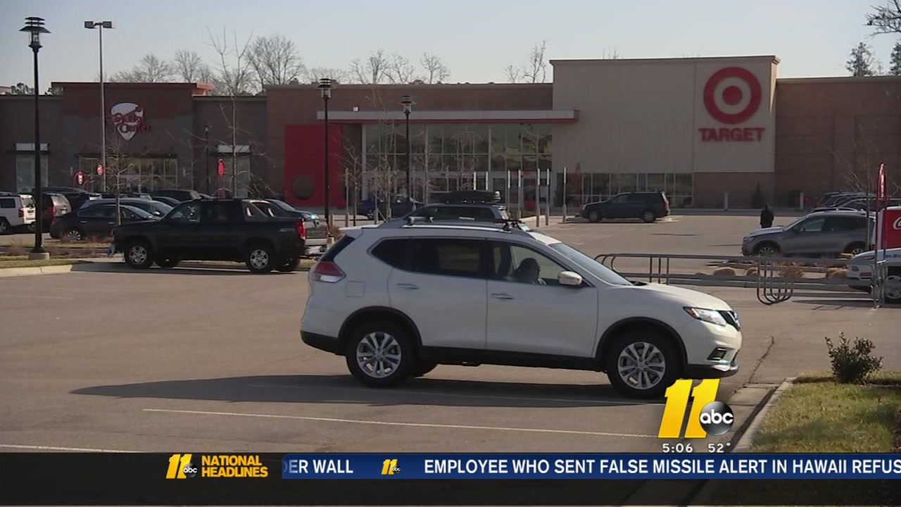 Thief steals Cary mom's wallet at Target