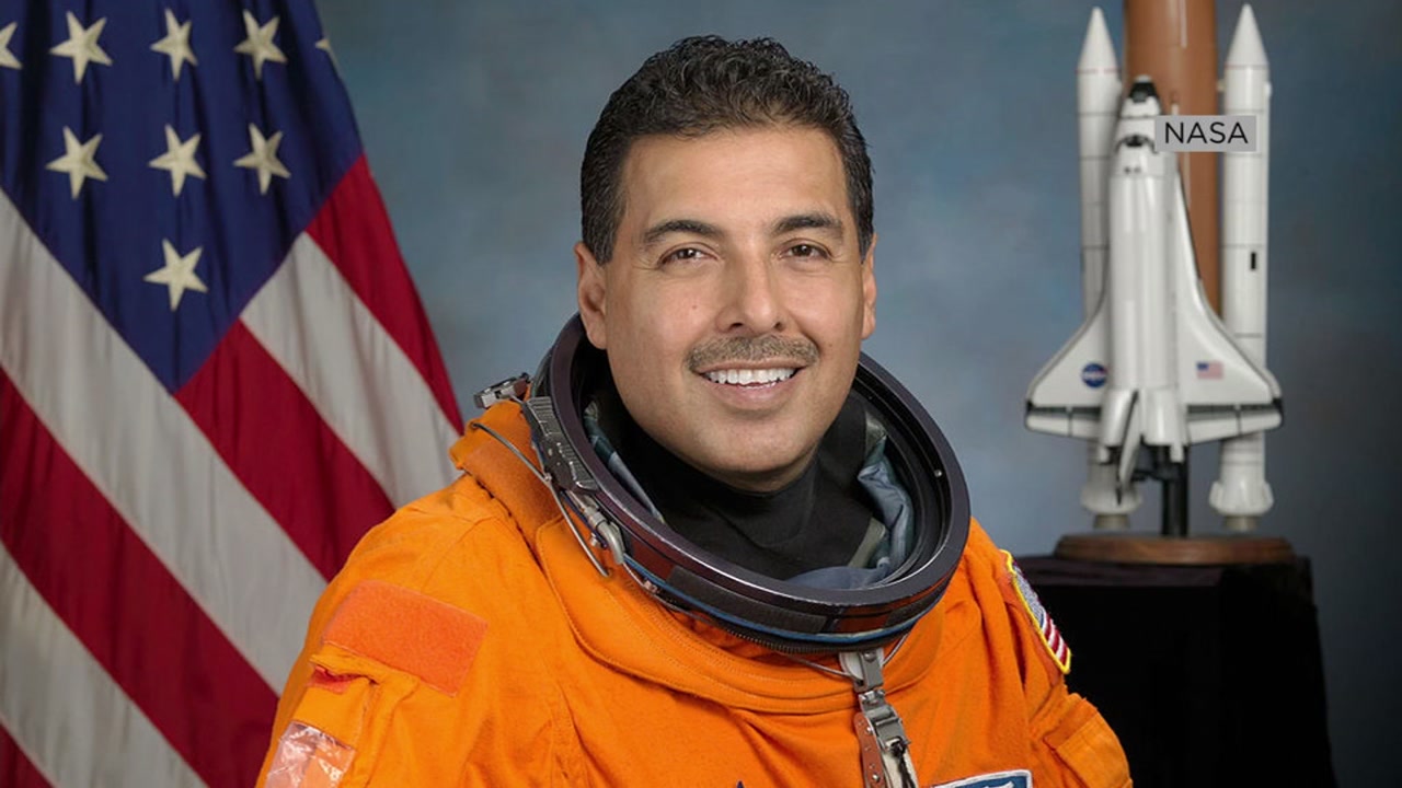 Astronaut encourages Concord students to follow their dreams