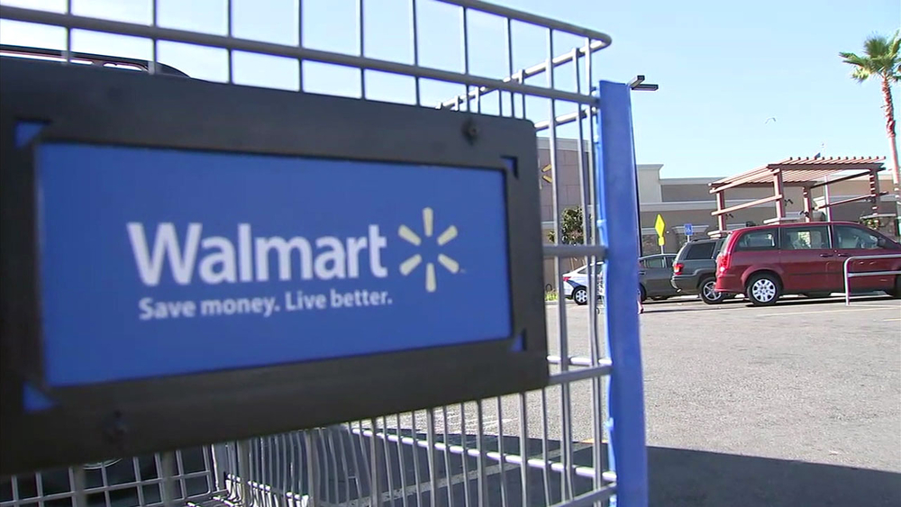 Woman sues Walmart for racial discrimination with beauty products