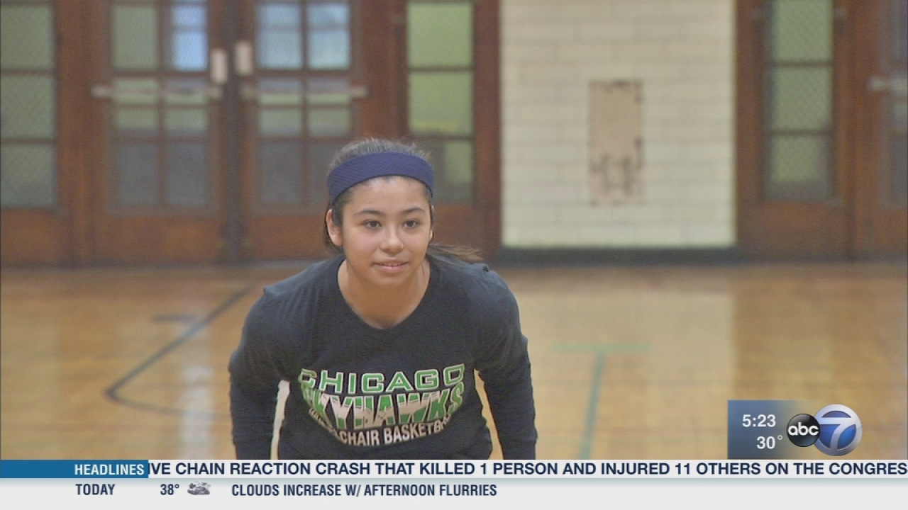 Chicago 13-year-old makes U.S. wheelchair basketball team
