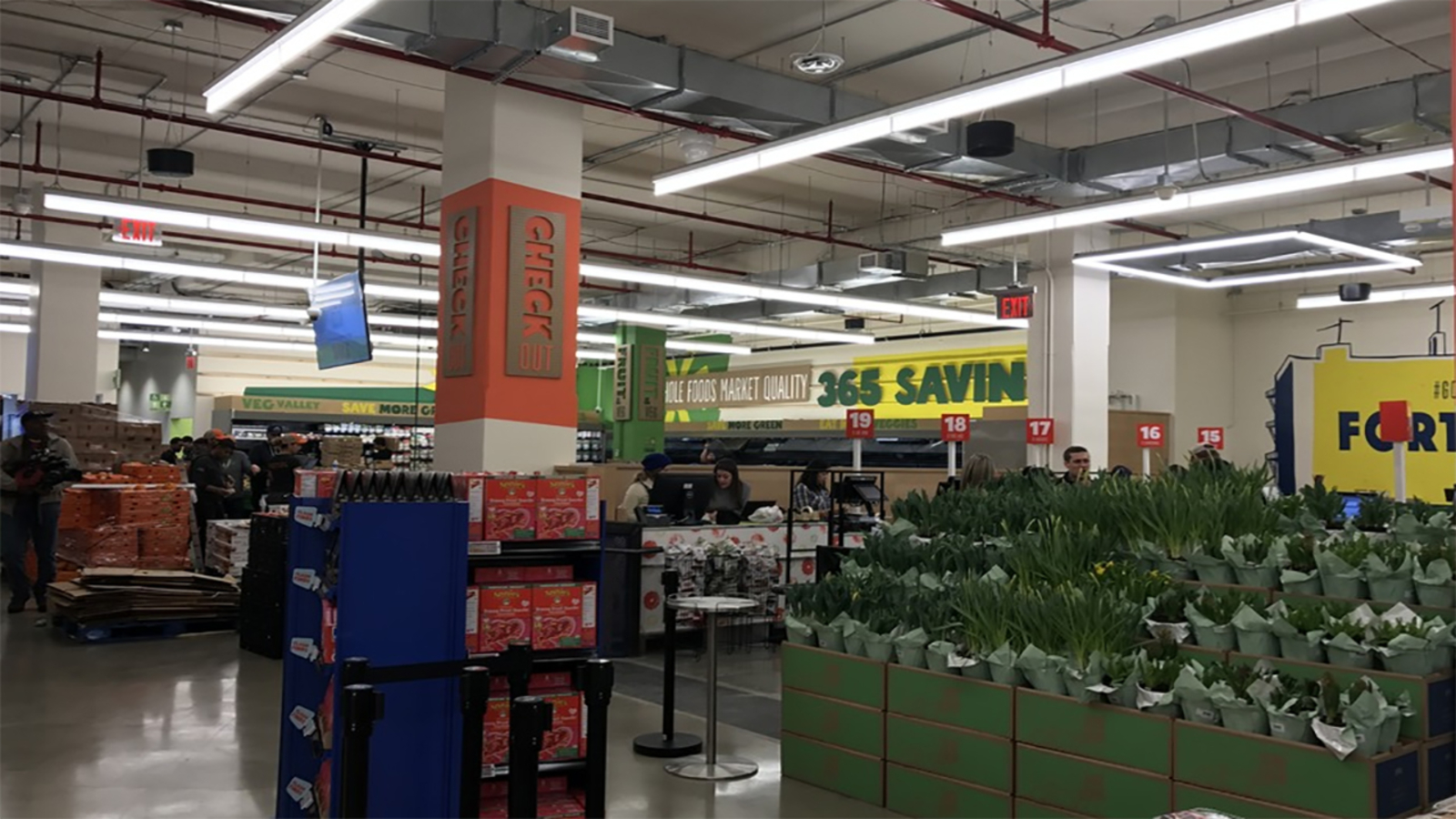 Whole Foods set to open budgetfriendly 365 store in Fort Greene, Brooklyn ABC7 New York