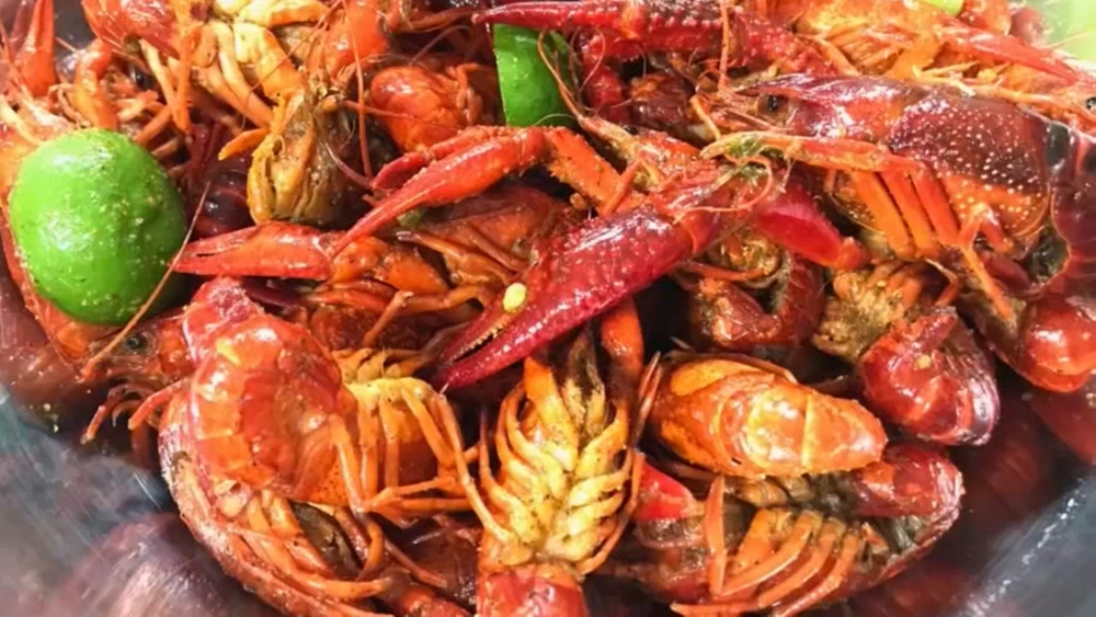 Can you survive Casian Crawfish's super spicy challenge?