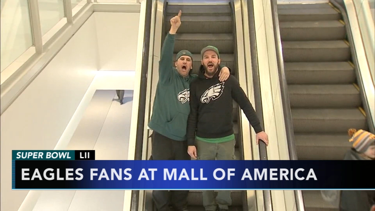Eagles fans spotted all over Mall of America