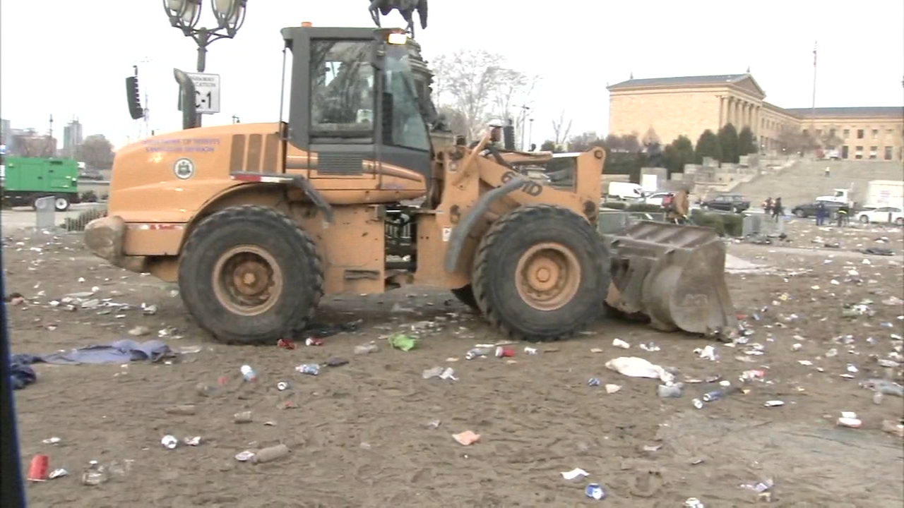 Massive cleanup effort after Eagles parade